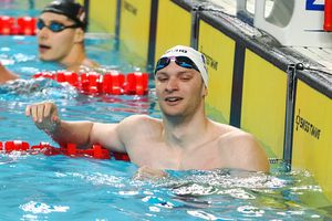 Patrick Dinu a fost învins de David Popovici în cursa de 100 m liber, însă înotătorul care studiază la Princeton a realizat un nou record personal