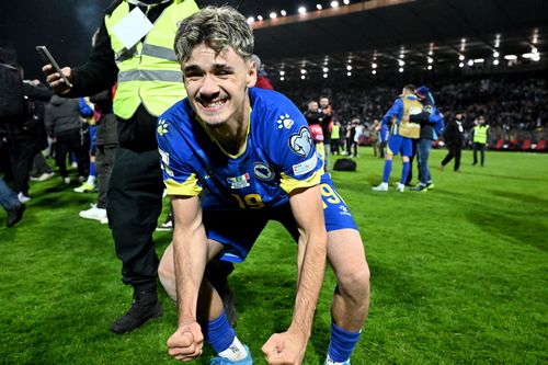 Kerim Alajbegovic a intrat după pauză în meciul cu România din grupa de calificare la CM 2026, oferind assistul la golul de 3-1 marcat la Zenica de Bosnia-Herțegovina / Foto: GettyImages