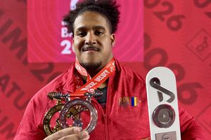 Luis Manuel Lauret Rodriguez, un aur și un argint pentru România la Campionatele Europene de haltere de la Batumi