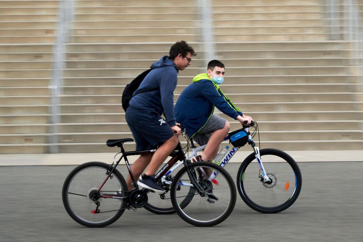 EXCLUSIV Răzvan Burleanu nu vrea fani în tribune „Nu-i momentul să forțăm!” » LPF se revoltă: „E o gafă”