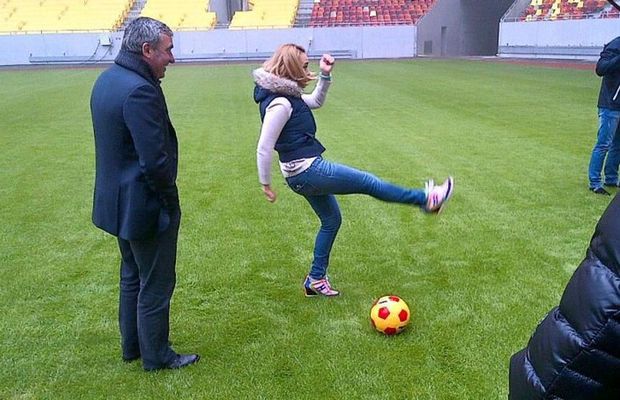 Andreea Esca, amintiri de colecție cu Gică Hagi: „Am hărțuit oameni, alergam ca o nebună!”