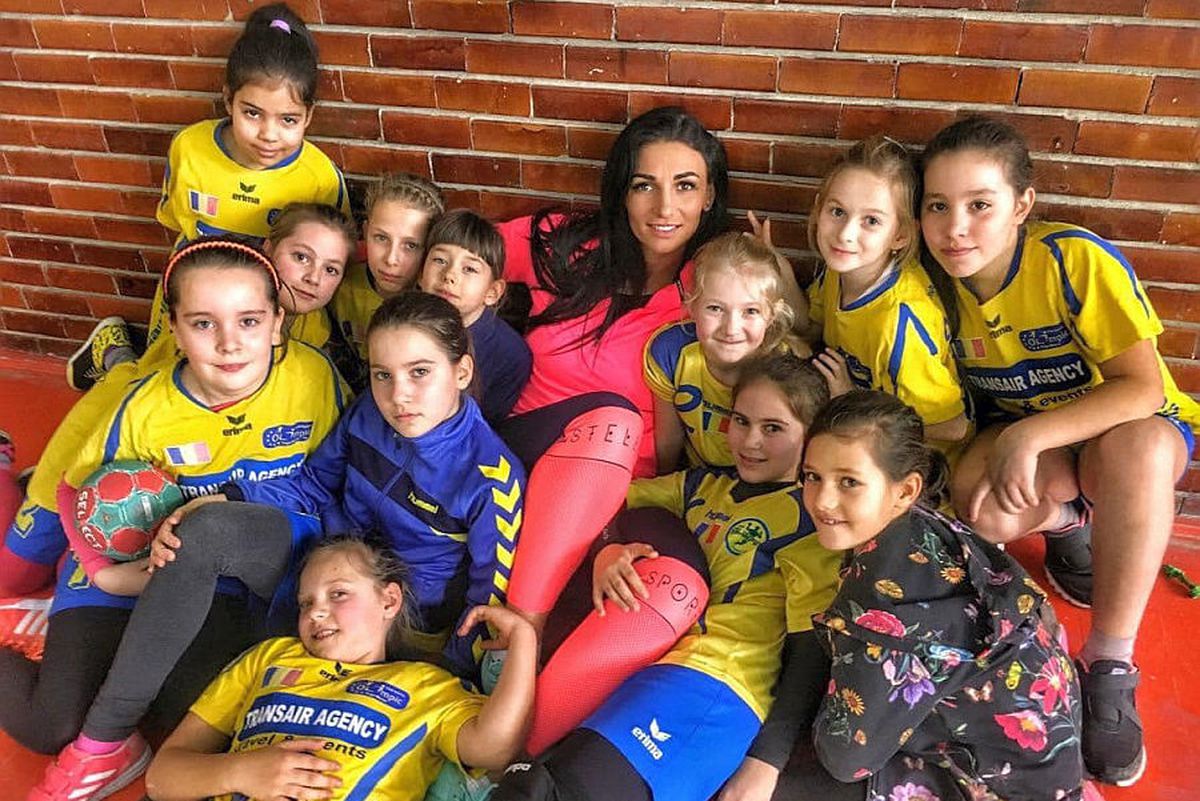 SPORT SUB LACĂT. Cluburile de handbal se tem după pandemia de COVID: „Cine știe câți se mai întorc”
