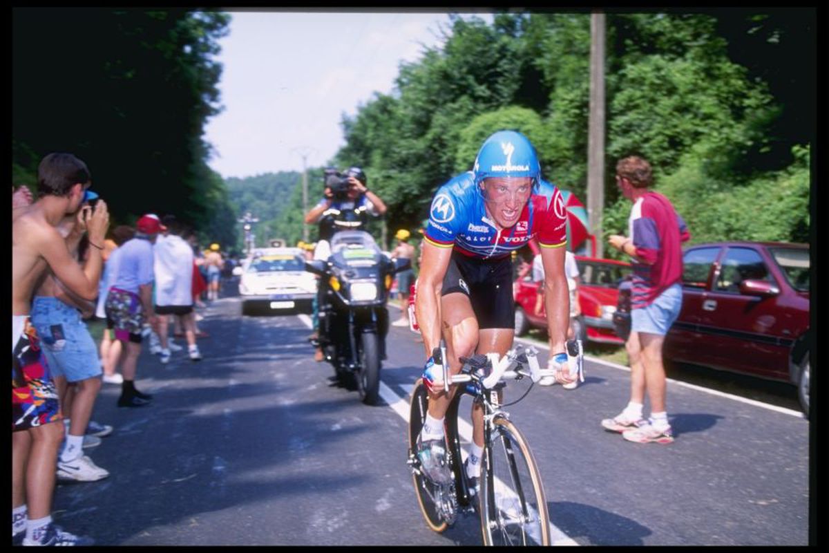 Marele regret din cariera lui Lance Armstrong: „Eddy Merckx m-a sunat instant: «E o mare greșeală ce ai făcut»”