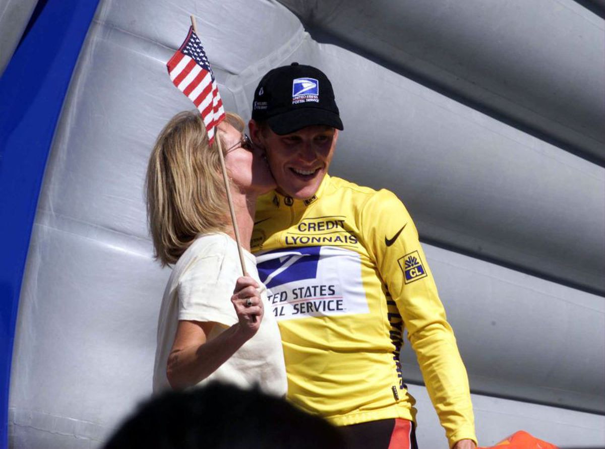 Marele regret din cariera lui Lance Armstrong: „Eddy Merckx m-a sunat instant: «E o mare greșeală ce ai făcut»”