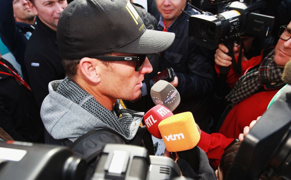 Lance Armstrong, „geniul” dopajului, dezvăluie secretul ca un atlet să NU testeze pozitiv: „E un fel de matematică, se întâmplă în orice sport de anduranță”