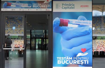 COVID-19. EXCLUSIV Imagini de la Arena Națională: s-a pus totul la punct pentru testarea în masă a 10.500 de bucureșteni