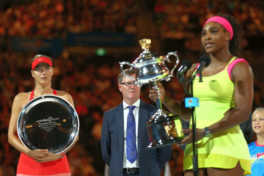 Maria Sharapova și Serena Williams, după finala de la Australian Open din 2015. foto: Guliver/Getty Images