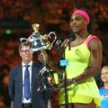 Maria Sharapova și Serena Williams, după finala de la Australian Open din 2015. foto: Guliver/Getty Images
