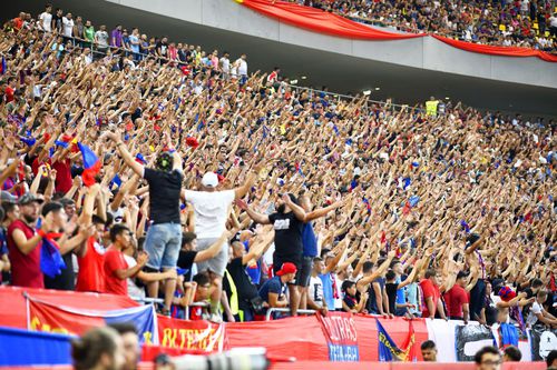 Fanii revin pe stadioane după pauza de un an și jumătate cauzată de coronavirus