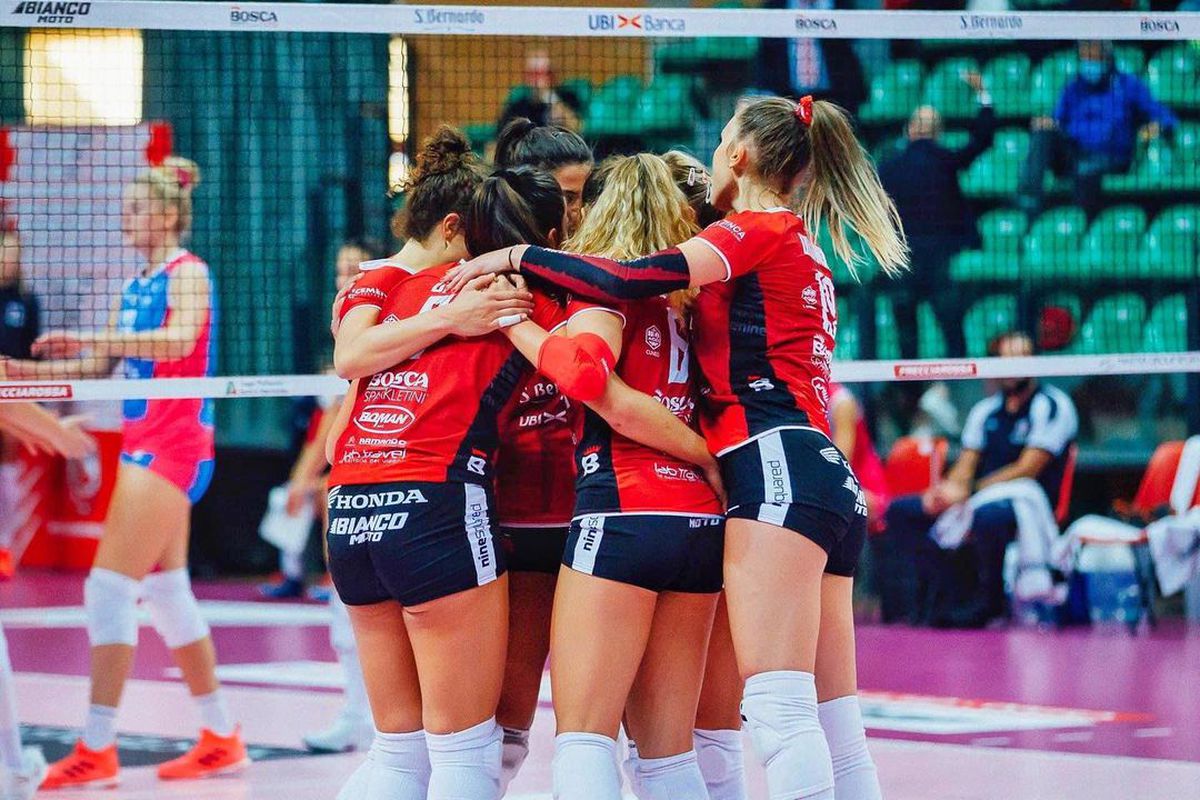 Cea mai frumoasă voleibalistă din România: „Nu mă interesează admiratorii”