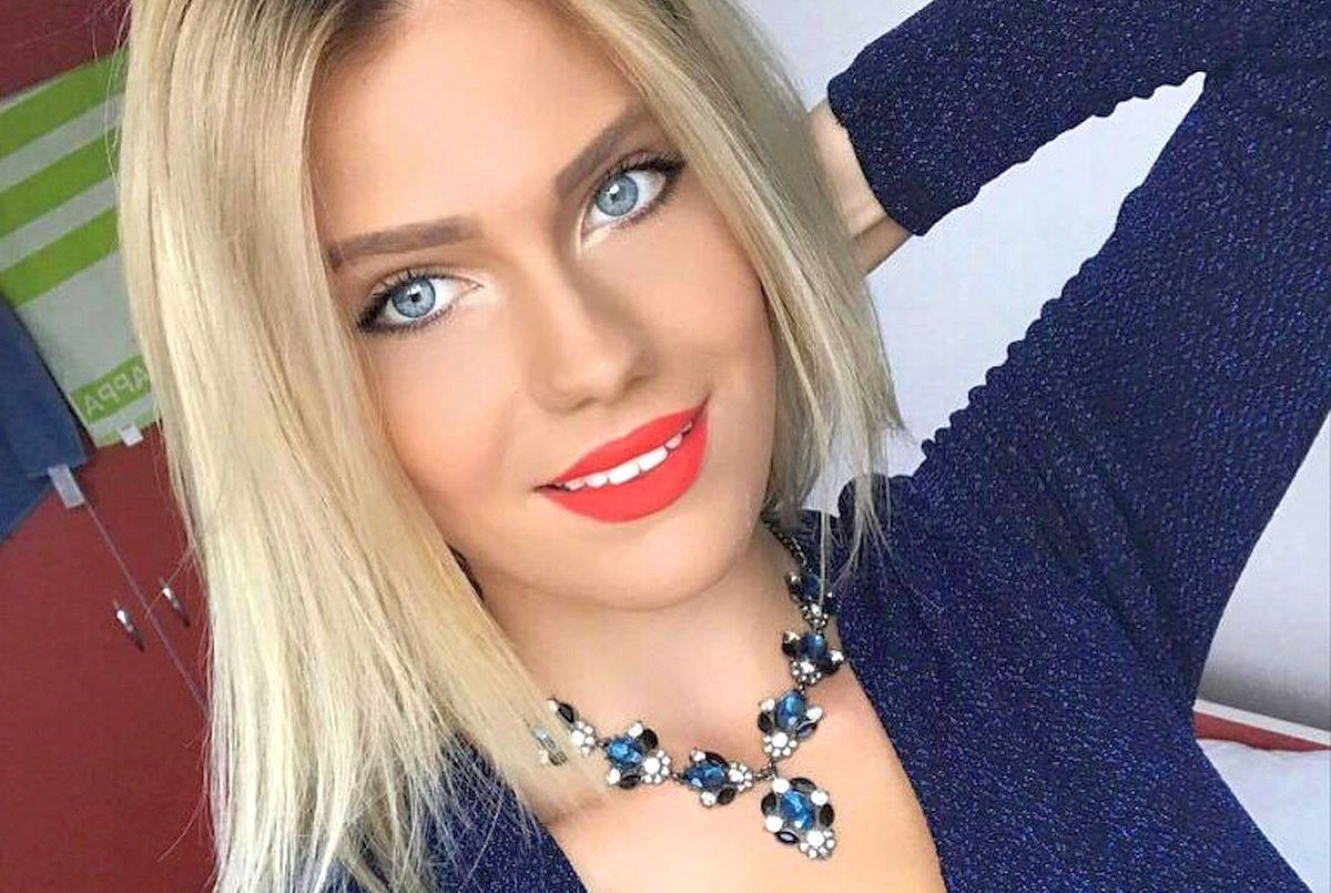 Interviu cu Adelina Ungureanu, una dintre cele mai în vogă voleibaliste române: „Nu vreau să trăiesc viața tot timpul roz”