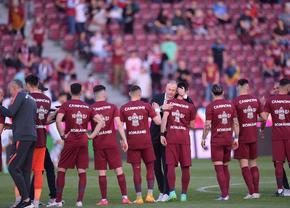 Moment special înainte de CFR Cluj - FCSB! Campionii au fost prezentați fanilor printre flăcări și fum: Edi Iordănescu, extrem de emoționat