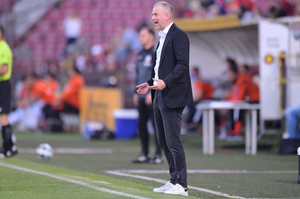 Edi Iordănescu, enigmatic la interviu » Ciprian Deac îi cere să rămână: „Ne simțim foarte bine cu el”