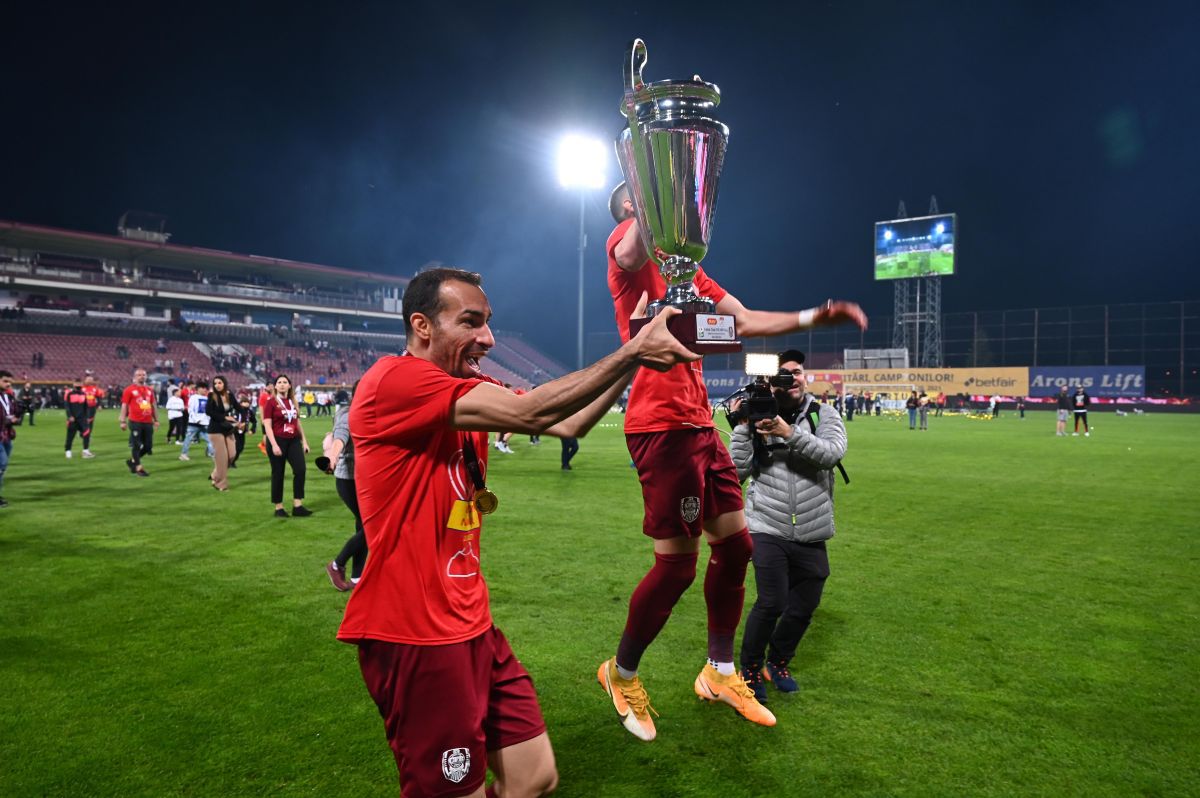 FCSB, surclasată clar de CFR Cluj! Diferență istorică între rivalele la titlu