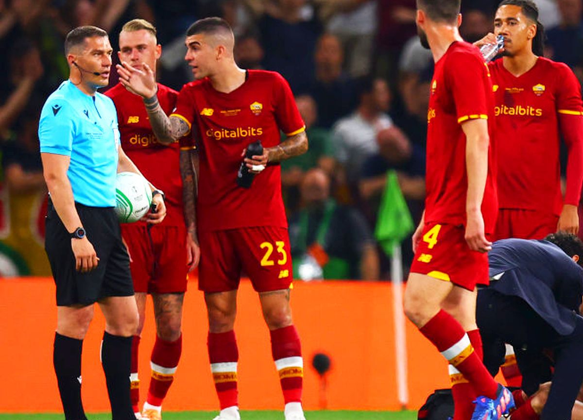 AS Roma - Feyenoord, prima finală Conference League, arbitrată de Istvan Kovacs