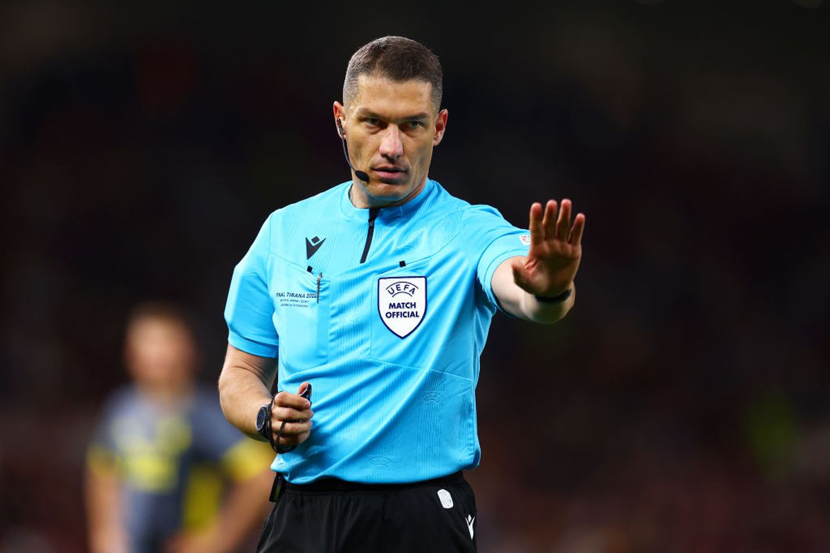 AS Roma - Feyenoord, prima finală Conference League, arbitrată de Istvan Kovacs