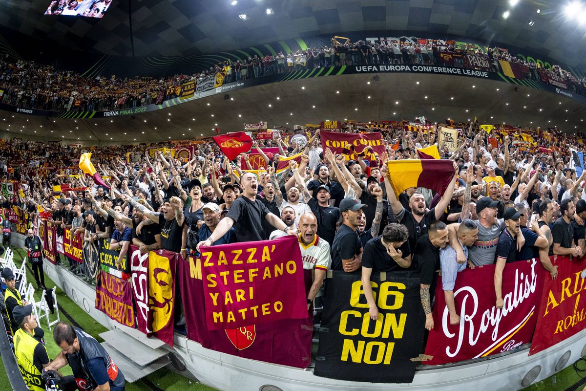 AS Roma - Feyenoord, prima finală Conference League, arbitrată de Istvan Kovacs