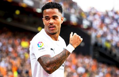 Jaf armat în Spania! Victimă e fiul lui Patrick Kluivert. Iubita lui a fost rănită în atac!