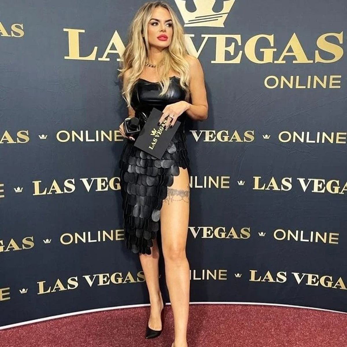 Antrenoarea româncă de kickboxing e cucerită de un bărbat însurat » Vrea să îi fie a doua nevastă: „Nu cred în monogamie”