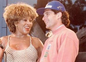 Tina Turner și legăturile ei cu sportul » 3 momente memorabile lăsate în urmă de Regina rock and roll-ului