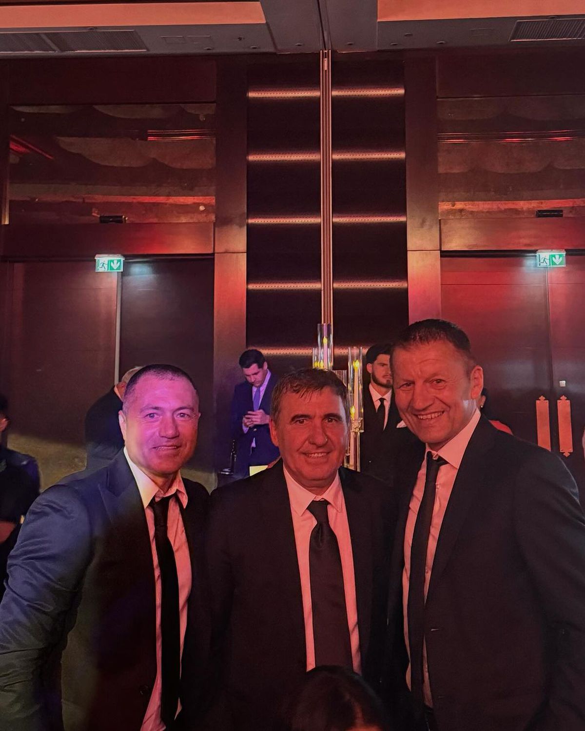 Imagini spectaculoase de la dineul Generației de Aur