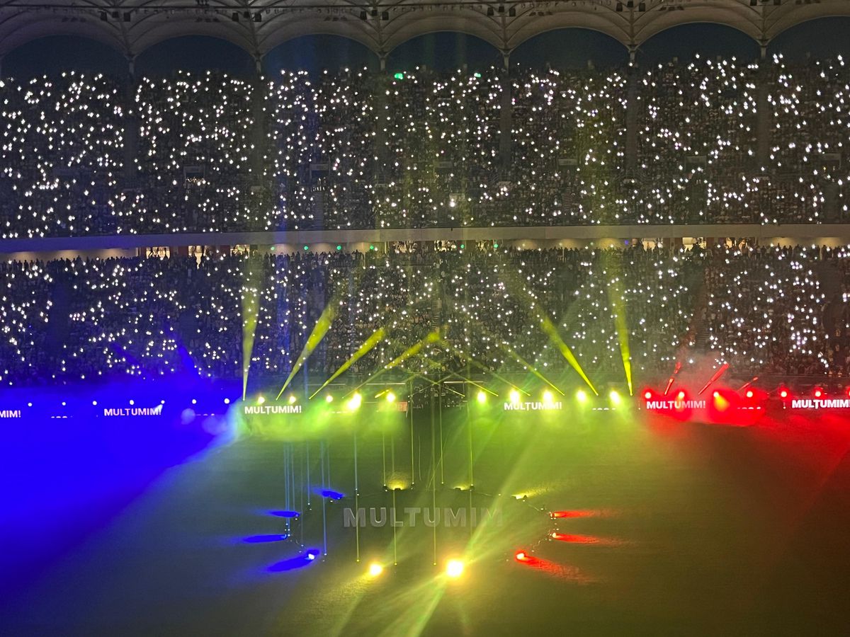 Atmosferă superbă la meciul de retragere al Generației de Aur