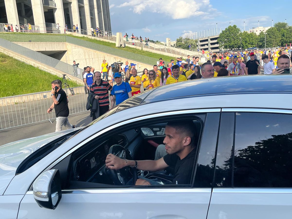 Membrii Generației de Aur și echipa legendelor au sosit pe Arena Națională