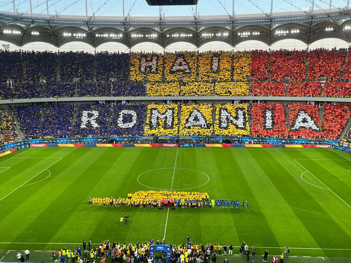 Primire de gală pentru Generația de Aur » Scenografie spectaculoasă afișată pe Arena Națională și spectacol de lumini la pauza meciului