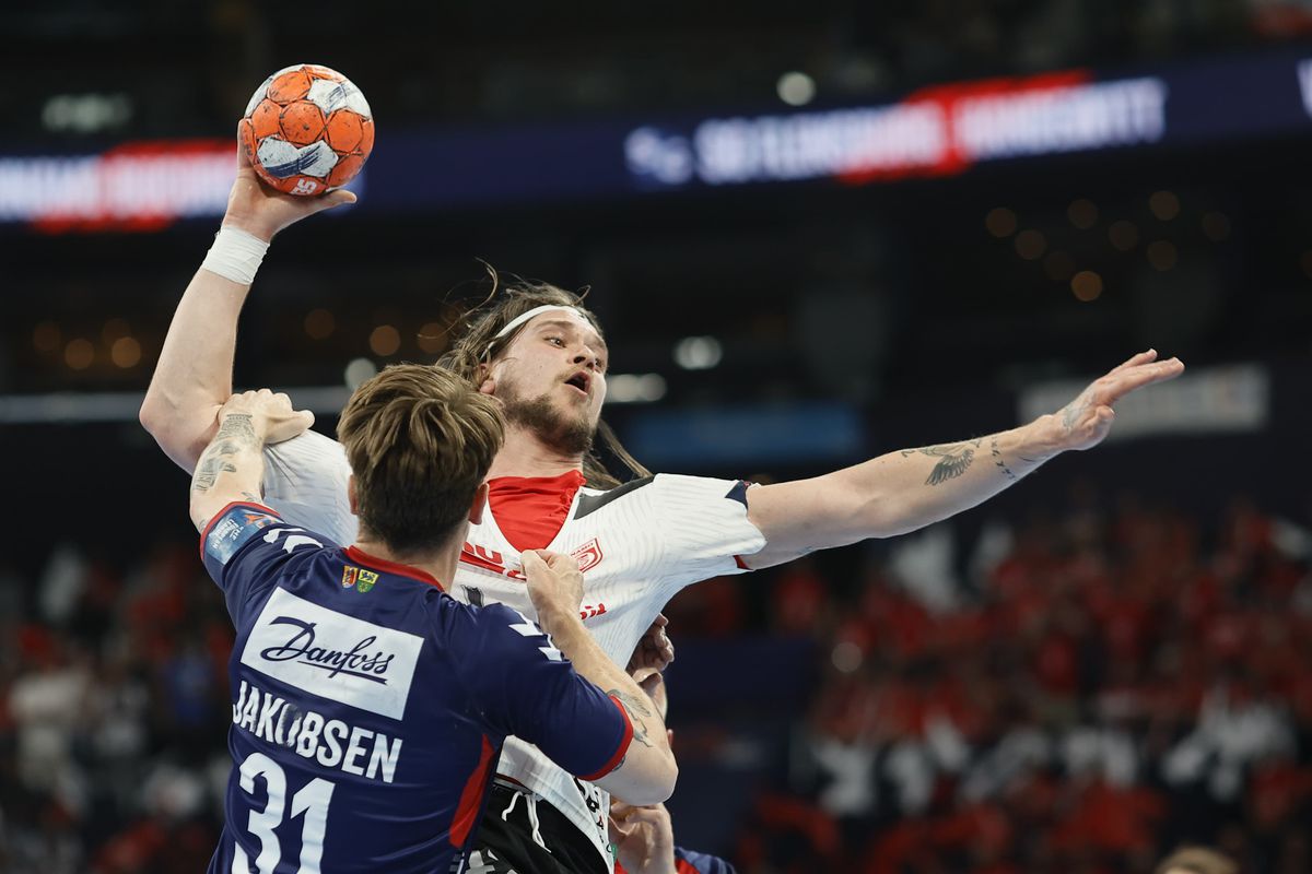 Dinamo - Flensburg, semifinala Final Four-ului European League