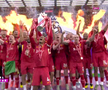 Liverpool a primit trofeul de campioană în Premier League, foto: captură Digi Sport