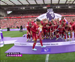 Liverpool a primit trofeul de campioană în Premier League, foto: captură Digi Sport