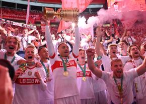 VfB Stuttgart, scandal cu sponsorul principal! » Ce a făcut clubul la finala Cupei Germaniei
