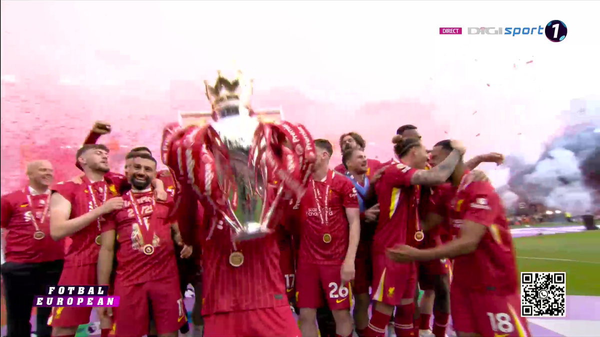 Liverpool a primit trofeul de campioană în Premier League, sub ochii lui Klopp + Gestul neașteptat aplaudat de întreg stadionul