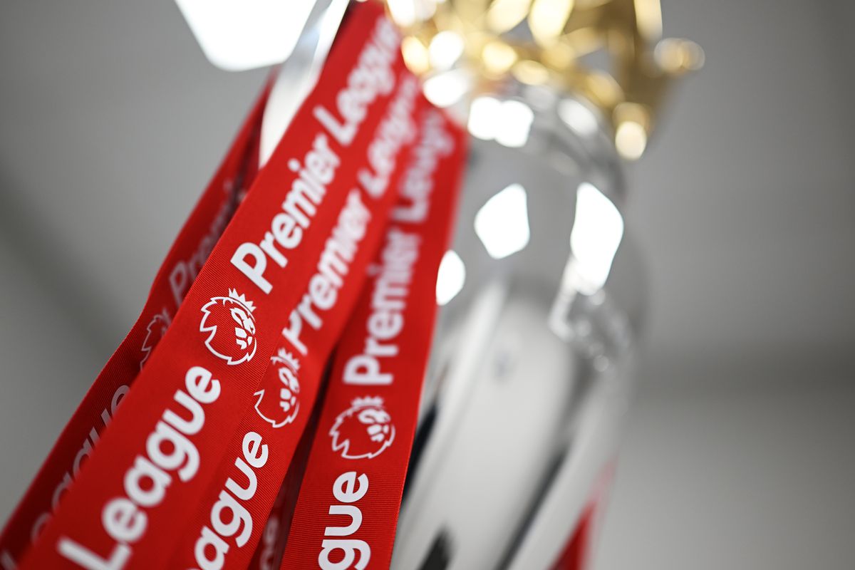 Liverpool a primit trofeul de campioană în Premier League, sub ochii lui Klopp + Gestul neașteptat aplaudat de întreg stadionul