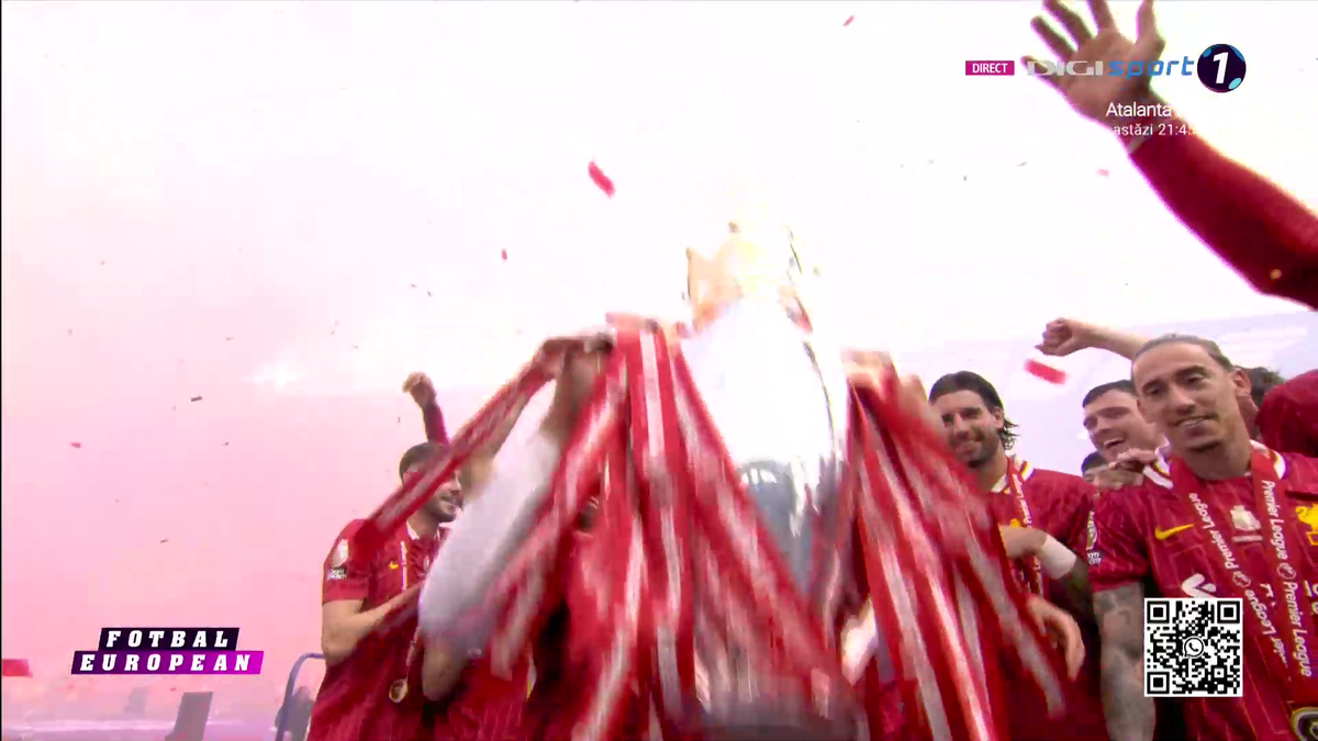 Liverpool a primit trofeul de campioană în Premier League, sub ochii lui Klopp + Gestul neașteptat aplaudat de întreg stadionul