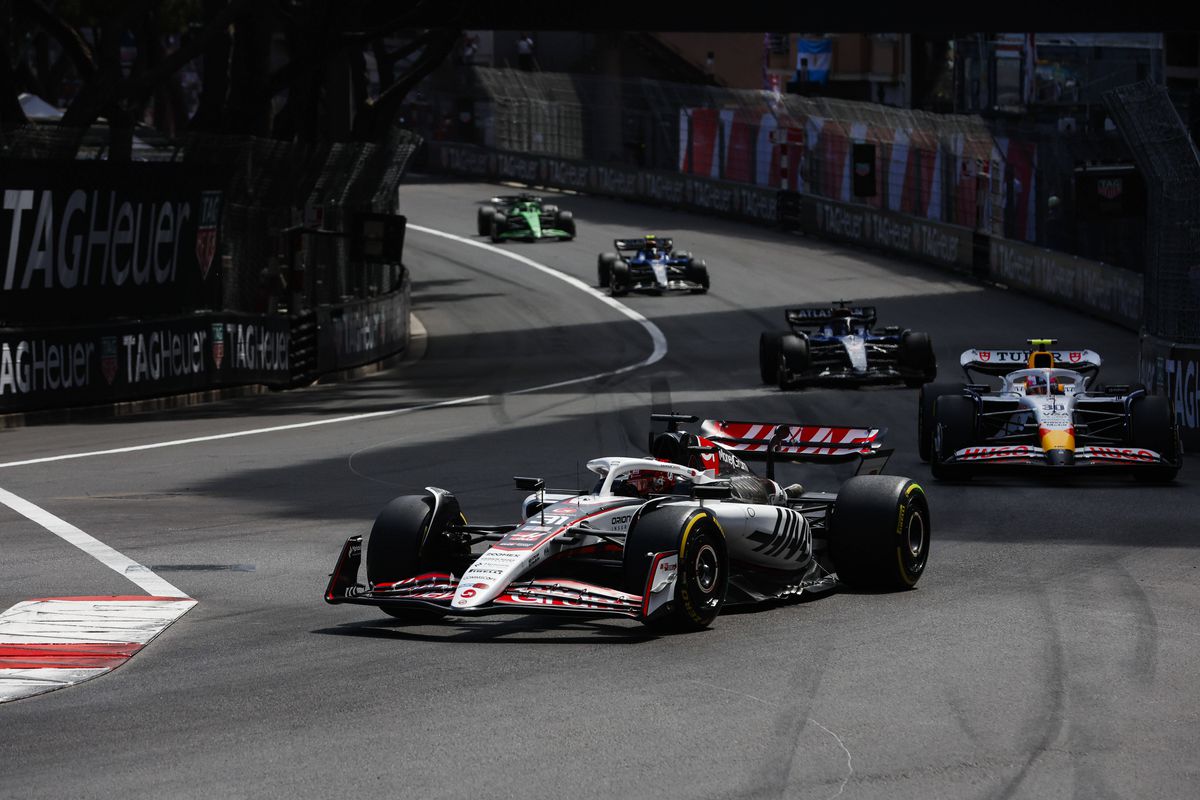 Max Verstappen, EXPLOZIV după Marele Premiu de Formula 1 din Monaco: „Parcă jucam Mario Kart. Să aruncăm cu banane!”