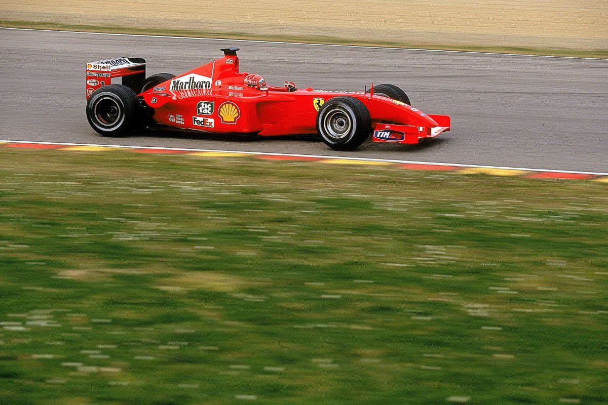 Cel mai scump Ferrari vândut vreodată! Cât au plătit la Monaco pentru monopostul condus de Michael Schumacher