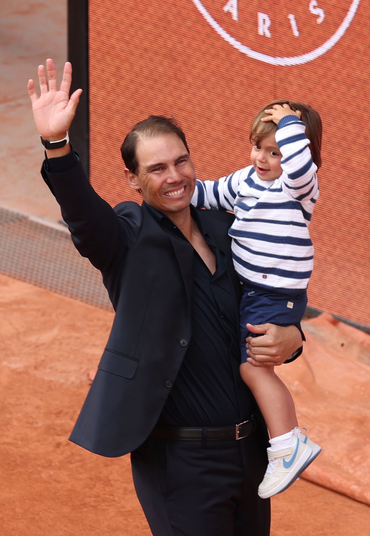 Rafael Nadal, omagiat la Roland Garros printr-o ceremonie emoționantă