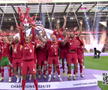 Liverpool a primit trofeul de campioană în Premier League, foto: captură Digi Sport