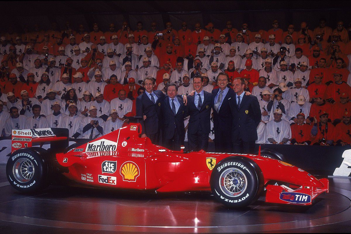 Cel mai scump Ferrari vândut vreodată! Cât au plătit la Monaco pentru monopostul condus de Michael Schumacher