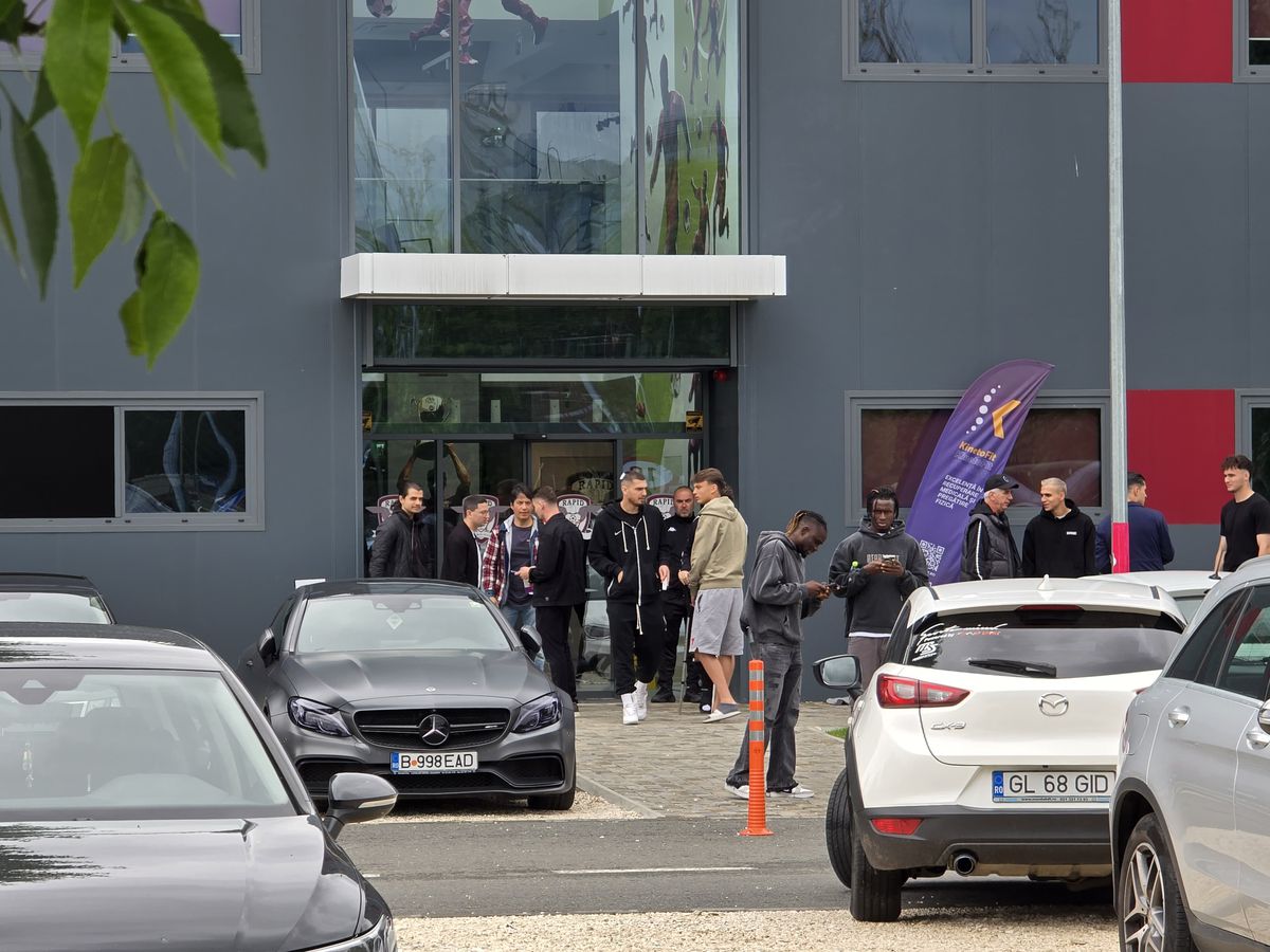 Dan Șucu i-a băgat în ședință pe jucătorii Rapidului: ce s-a întâmplat duminică la prânz