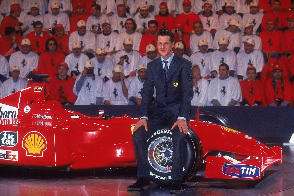 Cel mai scump Ferrari vândut vreodată! Cât au plătit la Monaco pentru monopostul condus de Michael Schumacher