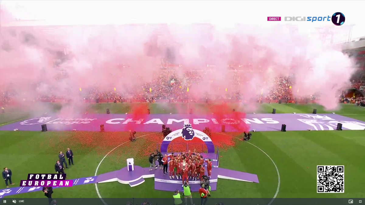 Liverpool a primit trofeul de campioană în Premier League, sub ochii lui Klopp + Gestul neașteptat aplaudat de întreg stadionul