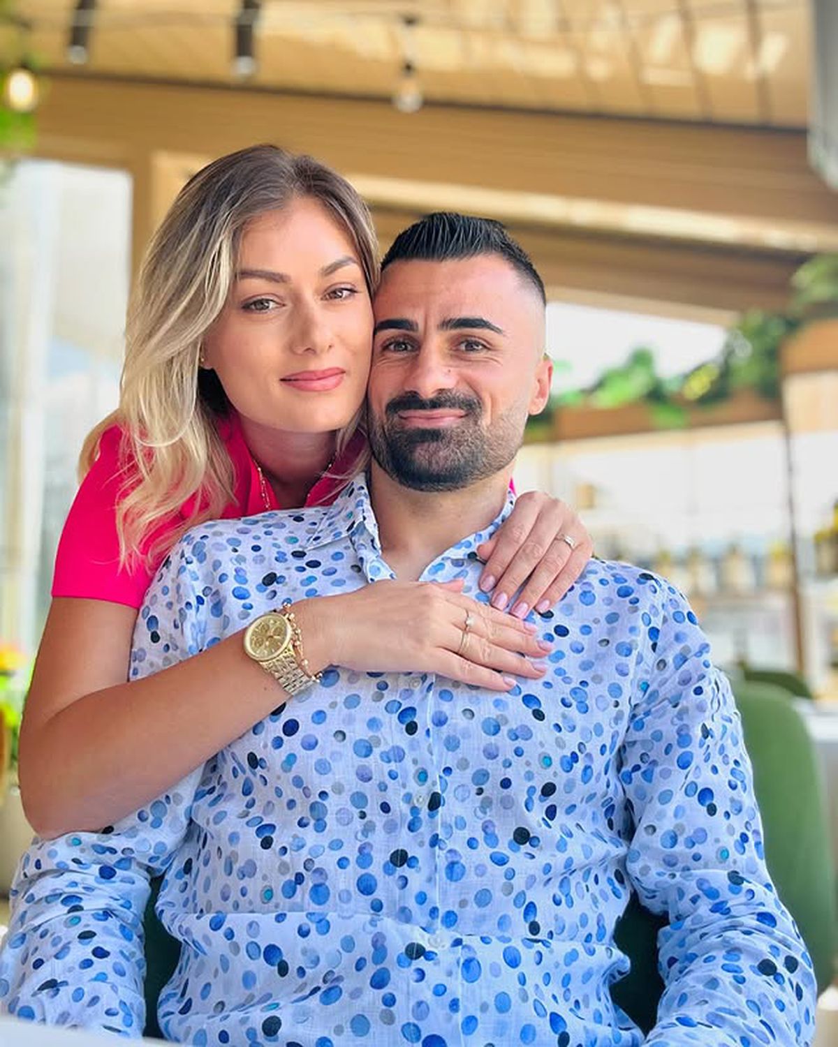 „Ce să căutăm în Dubai, când nu am văzut Iașiul?” » E măritată cu fotbalistul din Superliga care câștigă sute de mii de euro pe an, dar surprinde