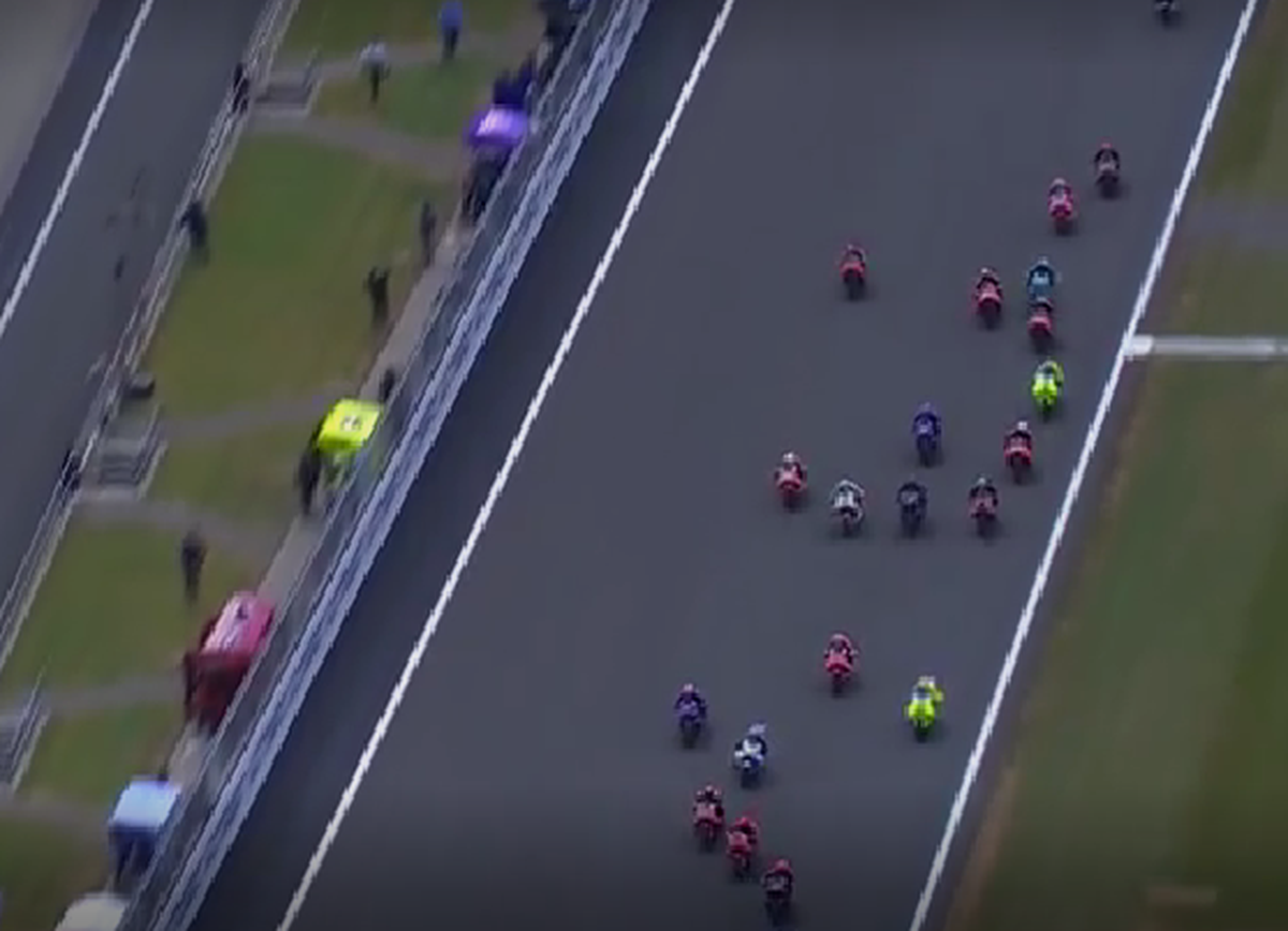 Victorie istorică la Silverstone » Dramatismul a fost la cote maxime în Marele Premiu de MotoGP al Marii Britanii