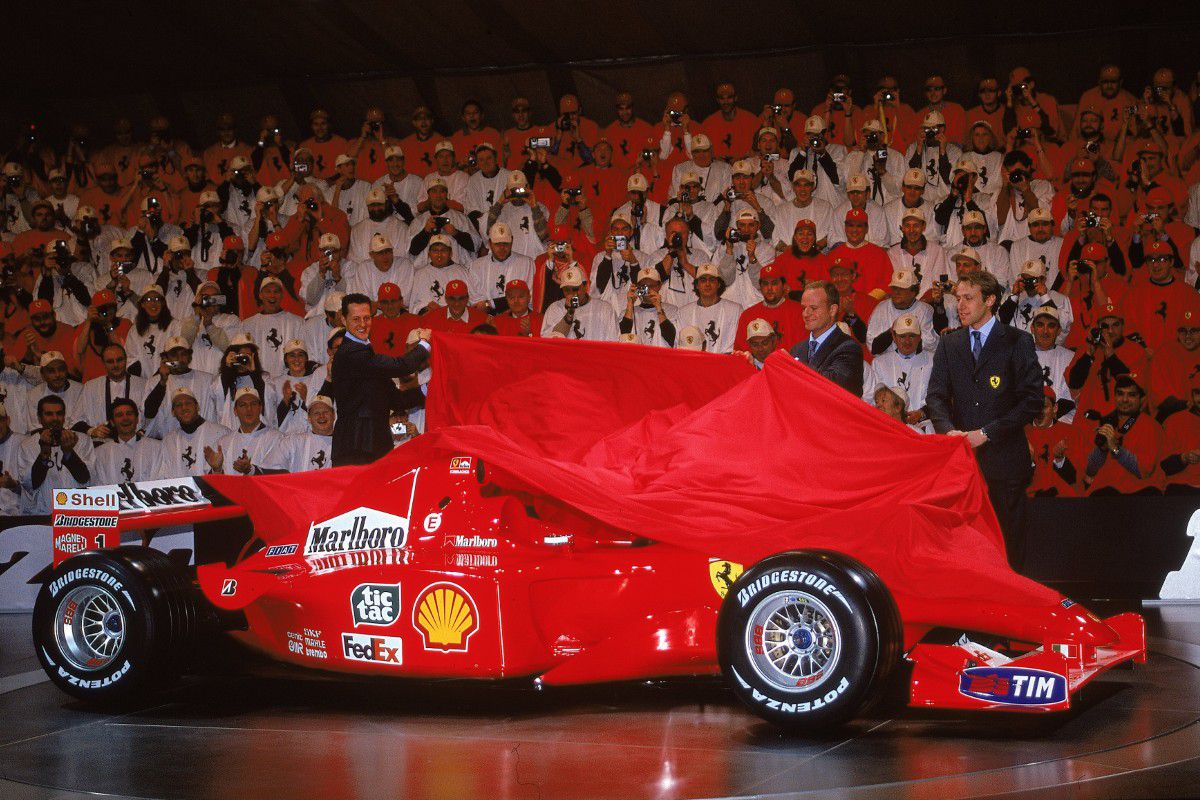 Cel mai scump Ferrari vândut vreodată! Cât au plătit la Monaco pentru monopostul condus de Michael Schumacher