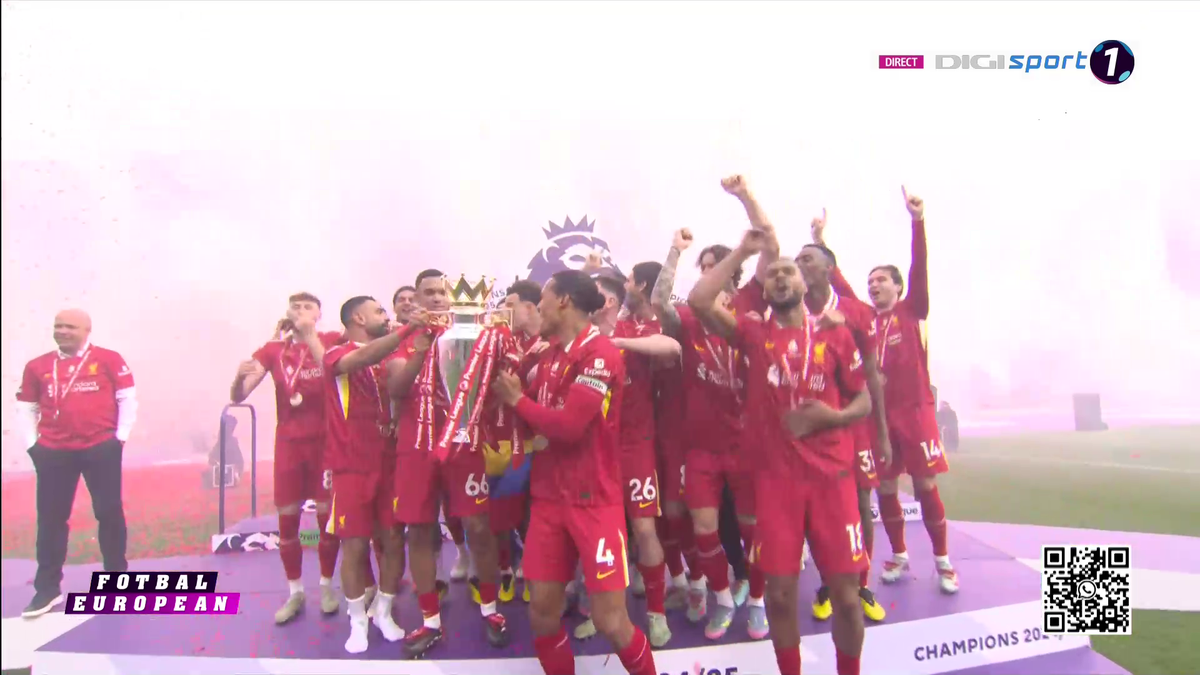 Liverpool a primit trofeul de campioană în Premier League, sub ochii lui Klopp + Gestul neașteptat aplaudat de întreg stadionul