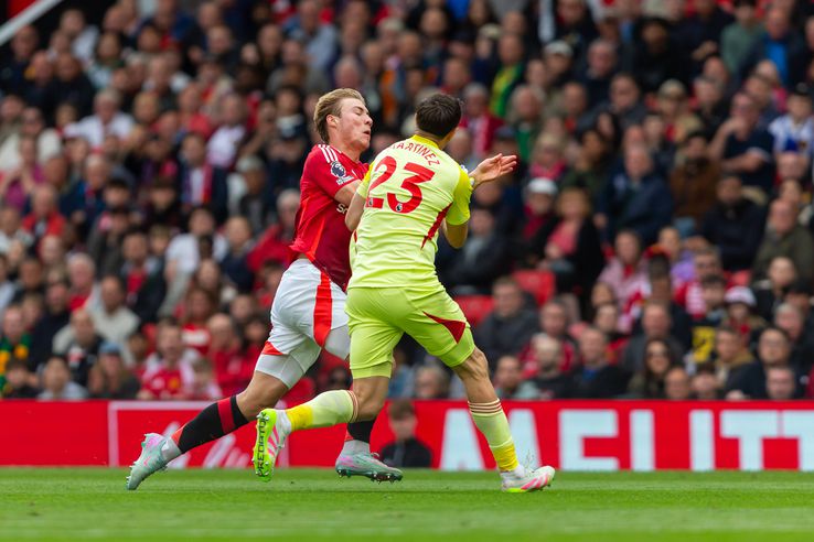 Emiliano Martinez, cartonaș roșu în Manchester United - Aston Villa, foto: Imago Images