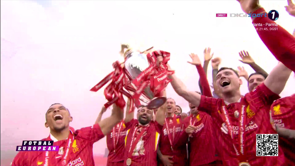Liverpool a primit trofeul de campioană în Premier League, sub ochii lui Klopp + Gestul neașteptat aplaudat de întreg stadionul
