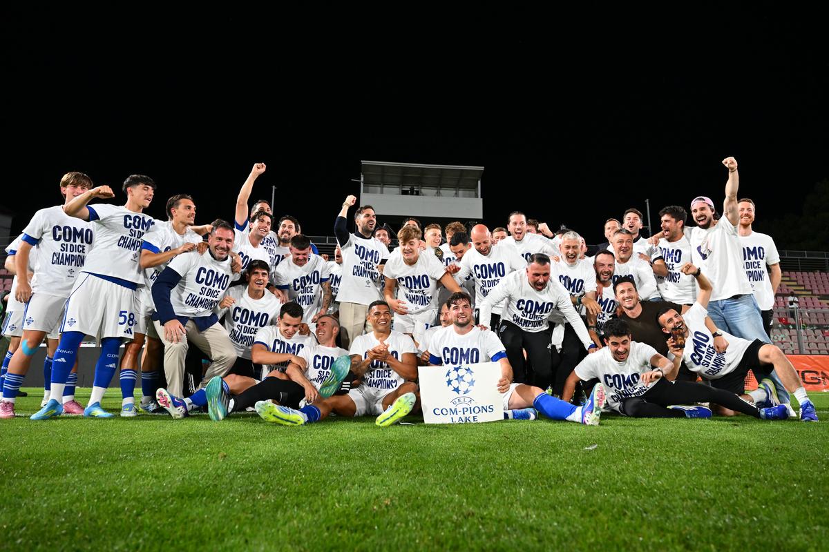 „Como si dice Champions?” » Bucurie în stradă după prima calificare în Liga Campionilor + Discursul lui Fabregas: „Dați o petrecere mare, meritați totul!”